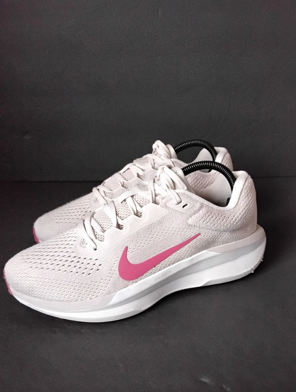 Nike Winflo 11 Running Shoes Womens 9 Pink Sneakers Road Gym (No Insoles)